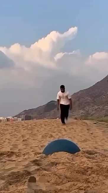 Sandy Front Flip video thumbnail