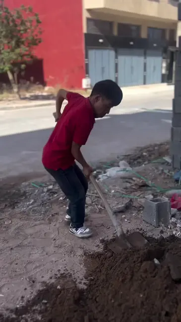 Throw Shovel video thumbnail