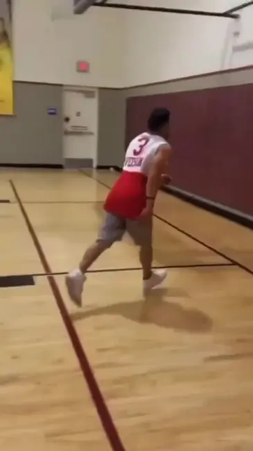 Basketball Fail video thumbnail